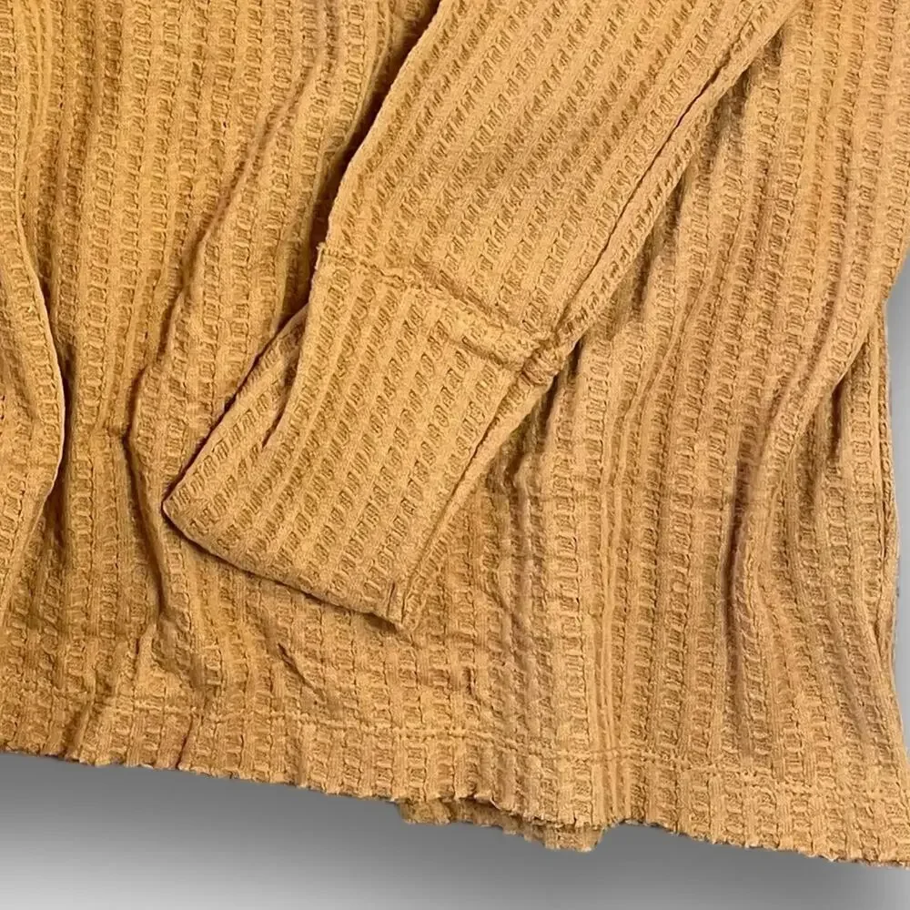 FREE PEOPLE NEW JUICY LONG SLEEVE WAFFLE KNIT OVERSIDED THERMAL CANYON MOON L - Picture 9 of 13